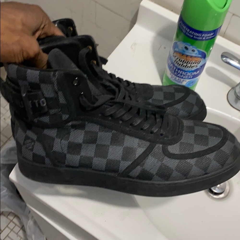 Louis Vuitton sneakers